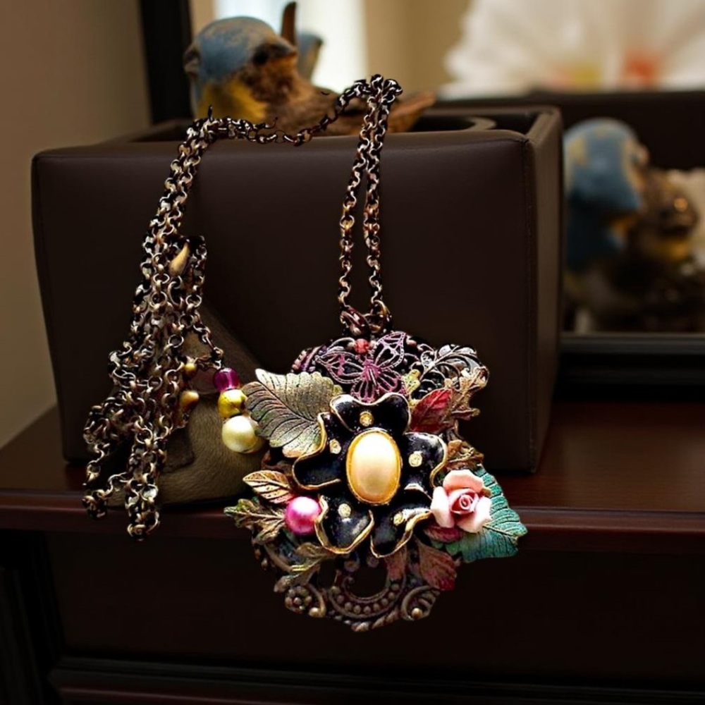 Handcrafted One Of A Kind- Hand assembled Necklace - Floral Necklace NWT